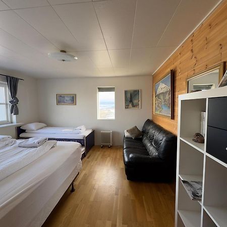 Fagrabrekka Guesthouse Stadur Extérieur photo